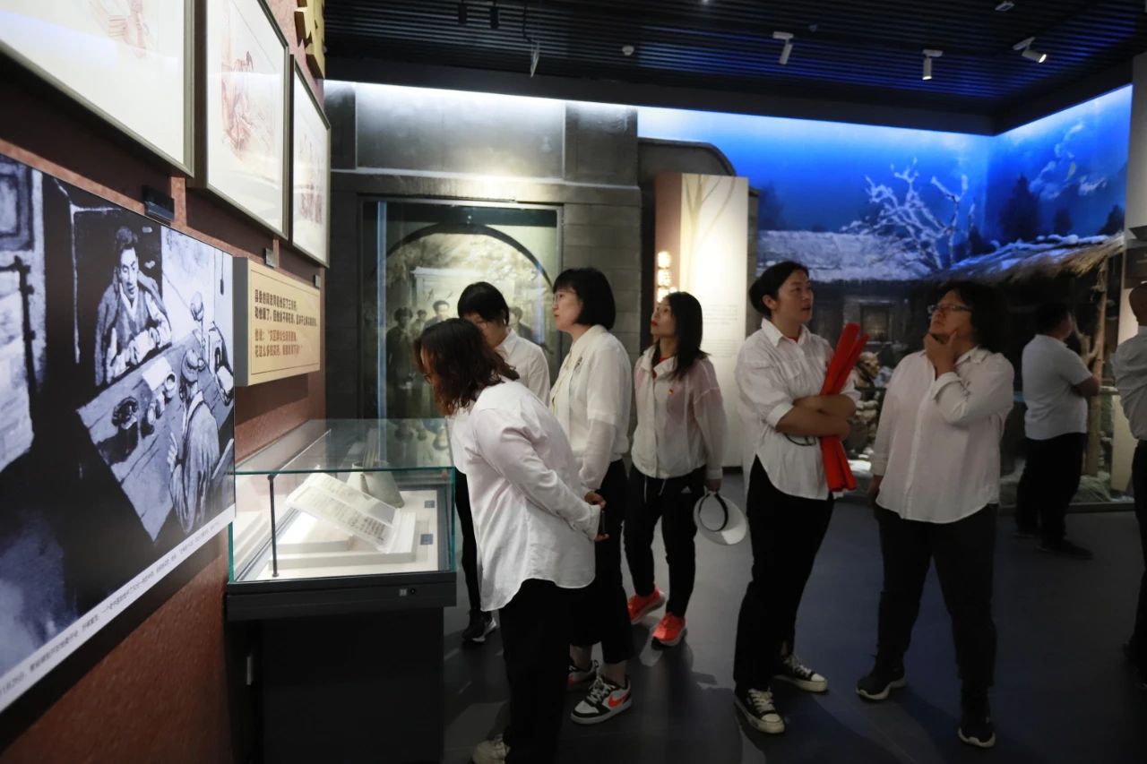 砥礪初心使命，汲取奮進(jìn)力量丨花花牛乳業(yè)集團(tuán)黨委組織開(kāi)展學(xué)習(xí)“焦裕祿精神”主題黨日活動(dòng)