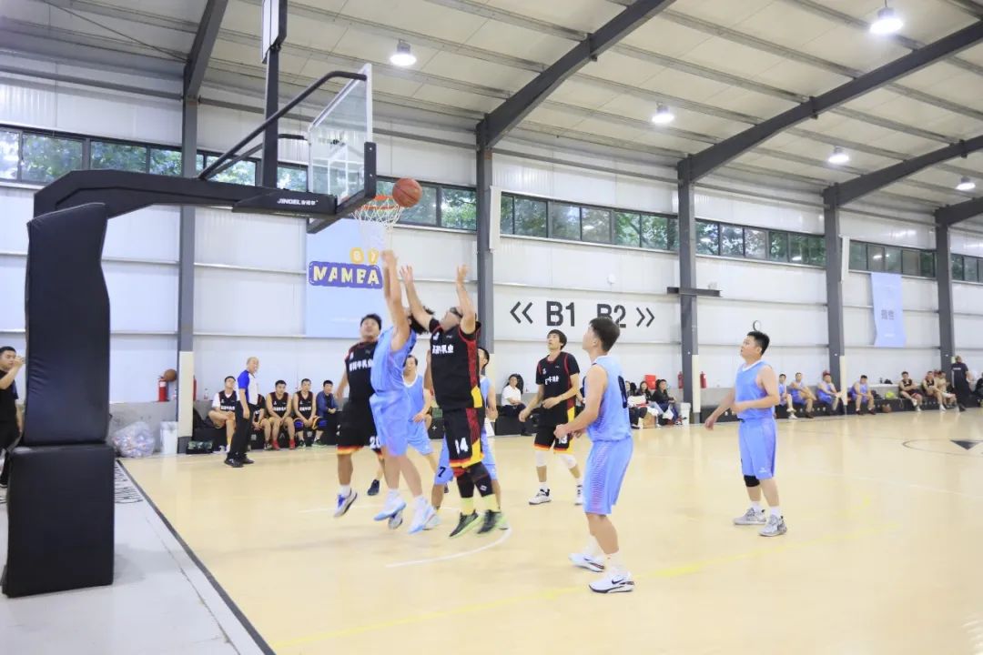 花花牛丨奪冠，奪冠，奪冠?。?！用冠軍為中國(guó)健兒喝彩?。?！