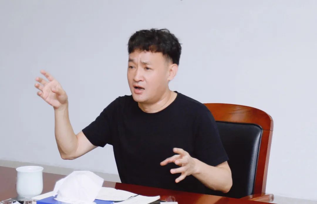 繼往開來 · 再創(chuàng)輝煌 | 花花牛乳業(yè)集團(tuán)召開9月營銷、養(yǎng)殖及飼料月度經(jīng)營工作會(huì)議