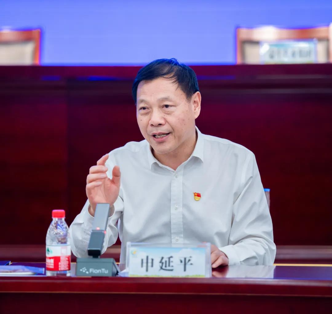 花花牛| 蘭考縣人民政府與蒙牛、花花牛達成戰(zhàn)略合作 助力河南奶業(yè)高質(zhì)量發(fā)展