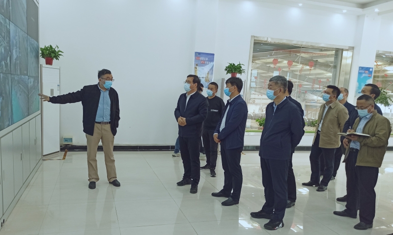 駐馬店市委副書(shū)記、市長(zhǎng)李躍勇一行 蒞臨花花牛乳業(yè)集團(tuán)新蔡豫信瑞亞牧場(chǎng)調(diào)研