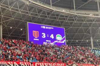 榮耀時(shí)刻，共赴巔峰——河南花花牛乳業(yè)集團(tuán)見證河南足球歷史性突破，與一億家鄉(xiāng)人民共燃鐵血榮光！